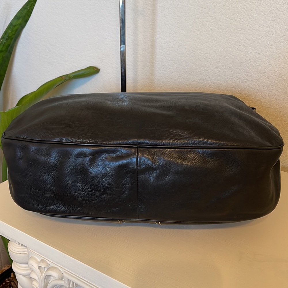 Marc Jacobs Stella Black Leather Tote EUC - Picture 4 of 15